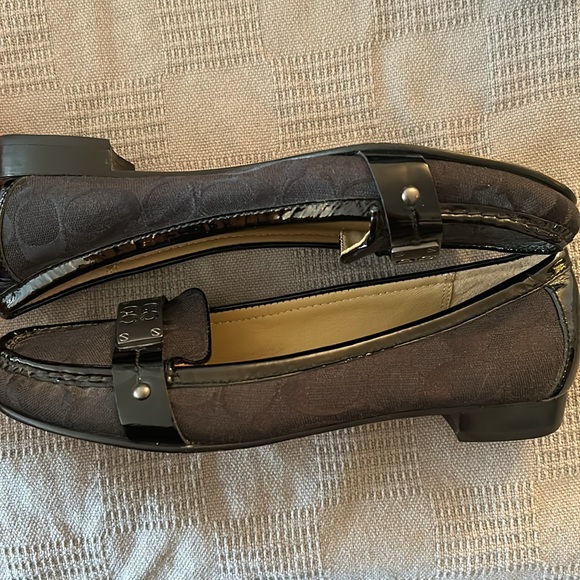 RARE* COACH ELAN jacquard flats small heel - Picture 6 of 8